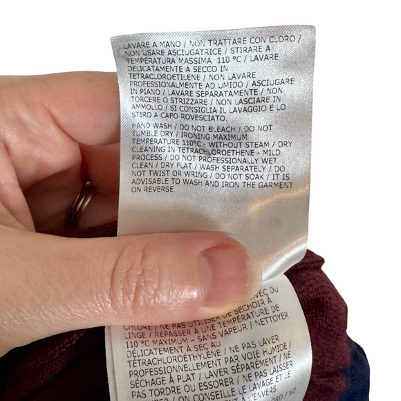 MONCLER Maglione Tricot Girocollo Logo Patch 100% Wool Jumper Sweater Burgundy - Picture 11 of 16